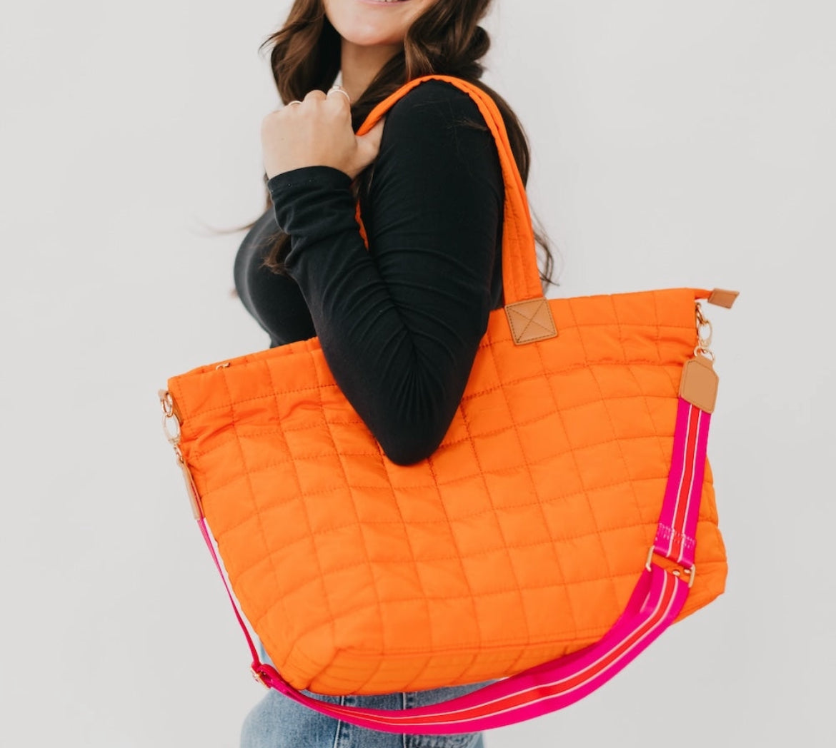 Day Dreamer Quilted Tote